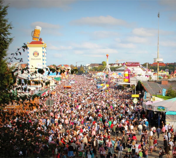 Oktoberfest Shuttle Service zum größten Volksfest der Welt