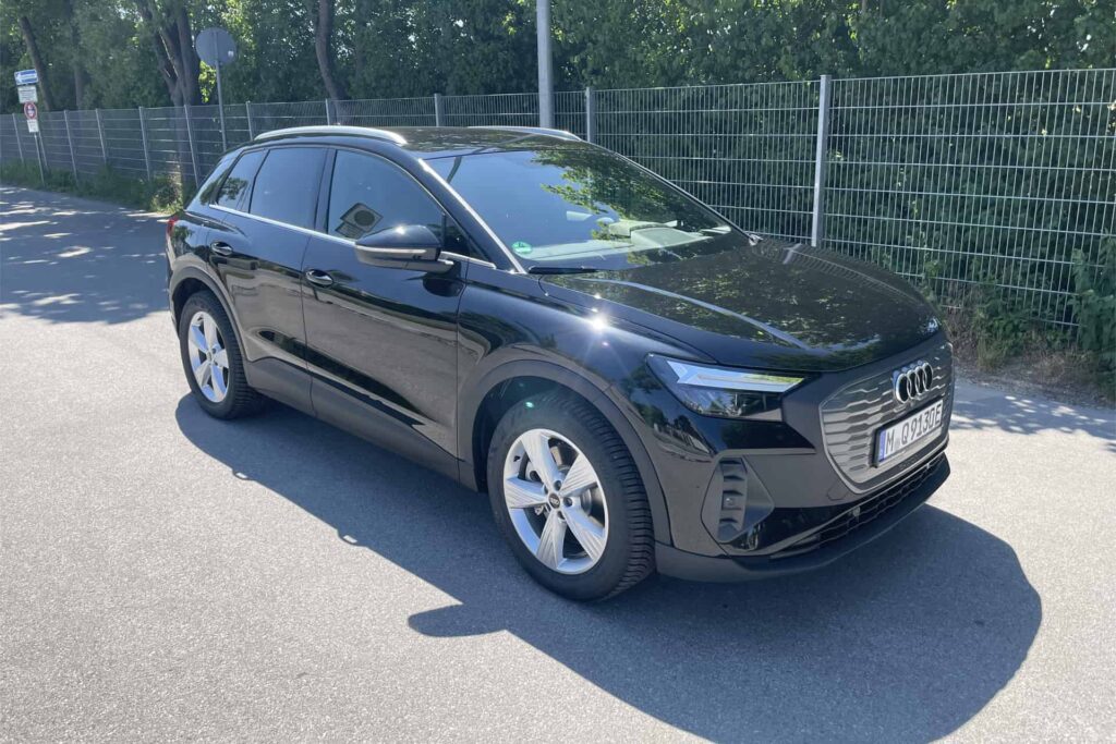 Elektro SUV mieten Audi e tron mit Chauffeur