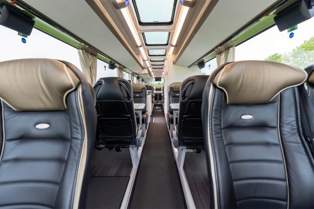 Luxusbus Neoplan Cityliner Platin Fahrgastbereich