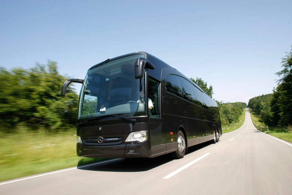 Luxus Reisebus für 24 Personen mieten in München