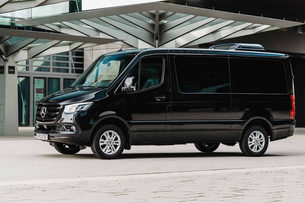 Luxus Kleinbus mieten 8-Sitzer Mercedes Sprinter Jet Van mit Luxusausstattung