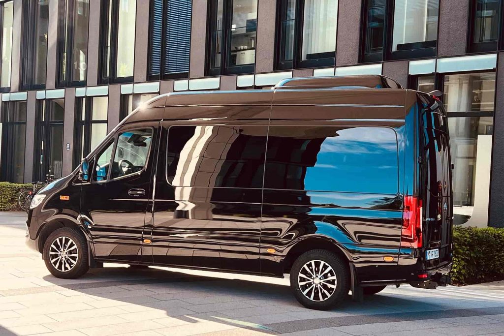 München Luxus Kleinbus mieten 8-Sitzer Mercedes Sprinter Jet Van