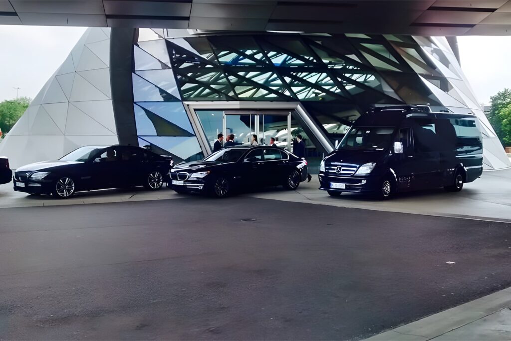 VIP Kleinbus Mercedes benz mit Luxusausstattung für 20 Personen